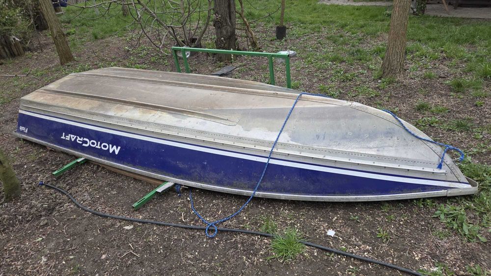 Barca Motocraft Fish cu motor Mercury 9.9