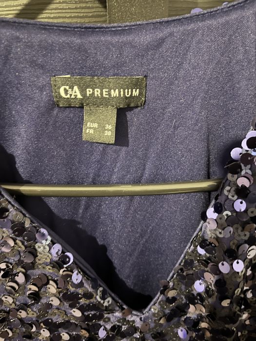 Rochie paiete eleganta 38