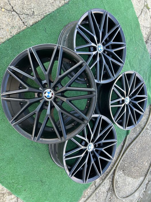 5х120 19 8,5j ET 15 за BMW