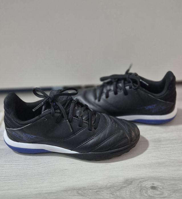 Ghete pentru sintetic si  CADOU ghete pentru gazon