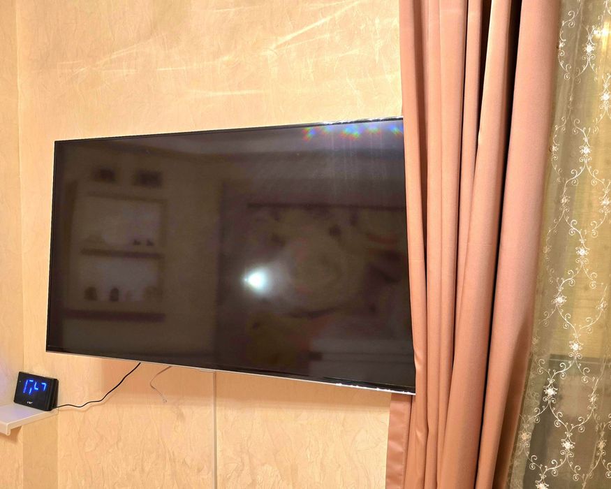 Телевизор в рабочем состоянии