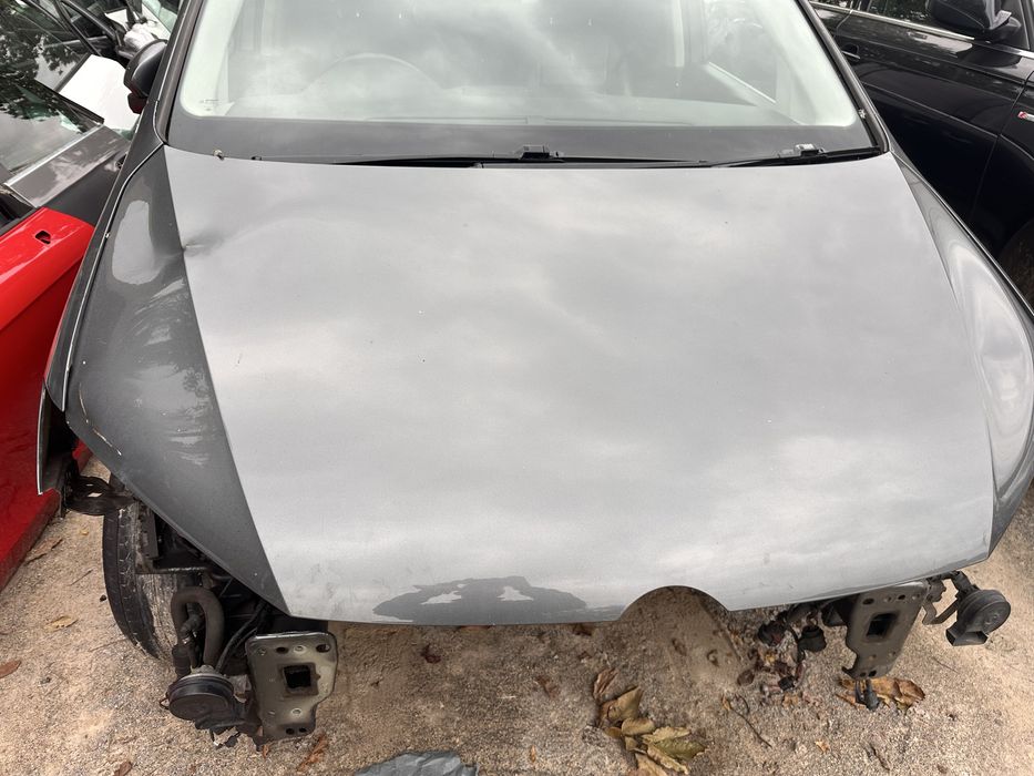 Преден капак за фв шаран 2013 / vw sharan