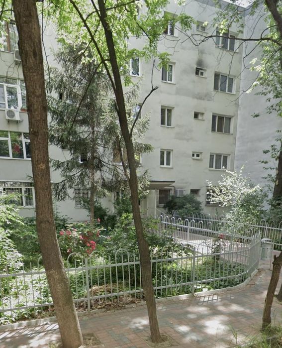 Apartament 3 camere Titan Piata Minis