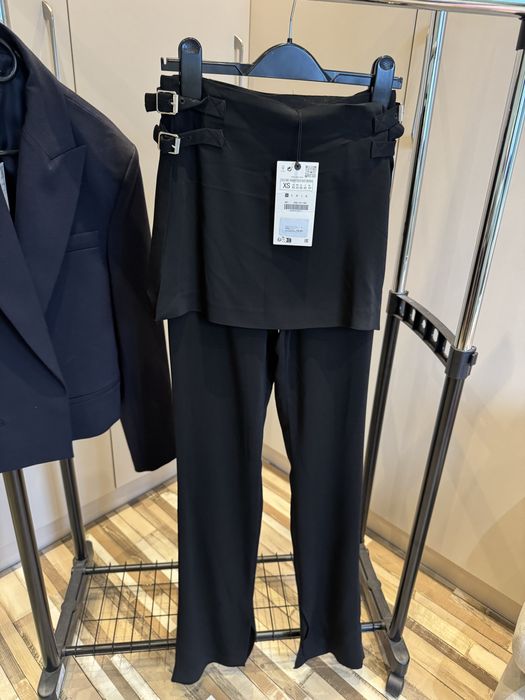 Дрехи на марката ZARA