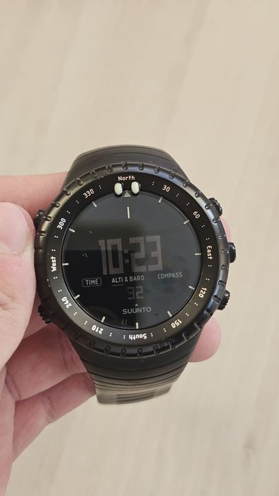 Vand ceas barbatesc Suunto Core All Black