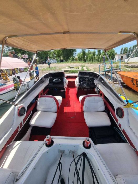 Катер Maxum1800RX