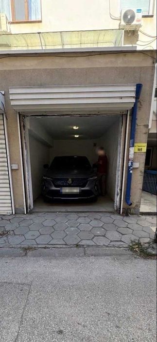Дава се Гараж под наем