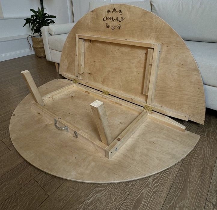 Продам круглый стол