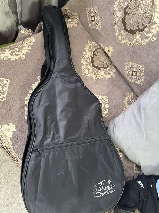 Продается гитара