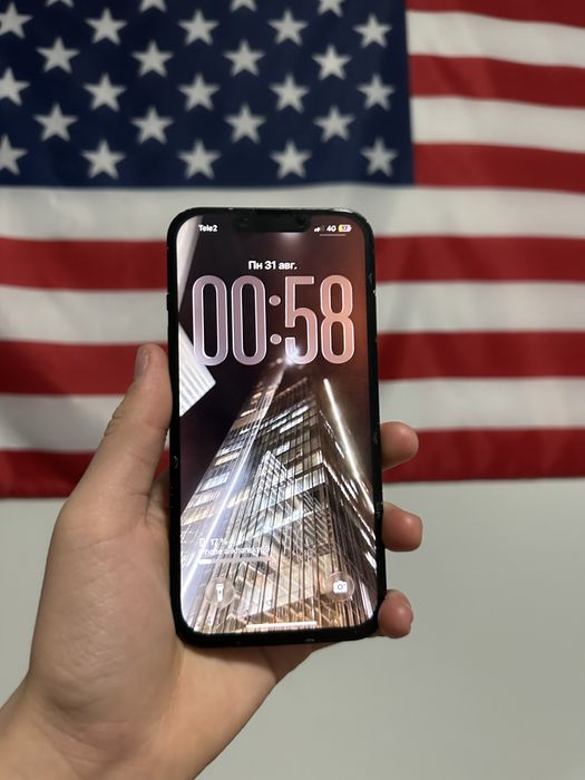 Продаю iPhone 13 128 ГБ.