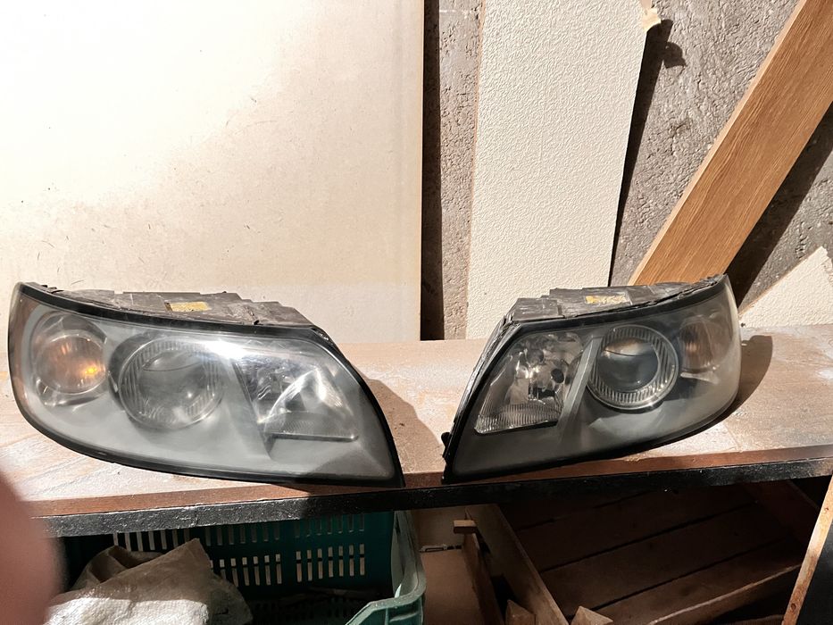 Комплект фарове за Volvo v50