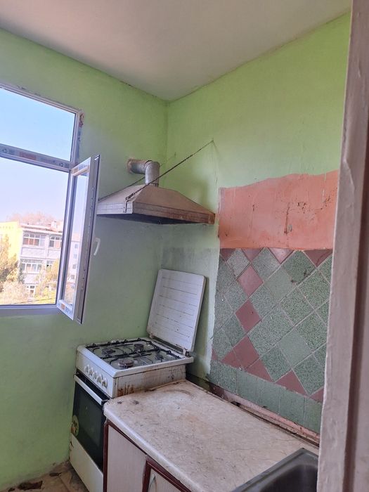 1 хонали уй сотилади. Карши 6 м.т.