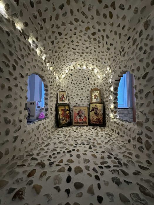 Мини градински параклис