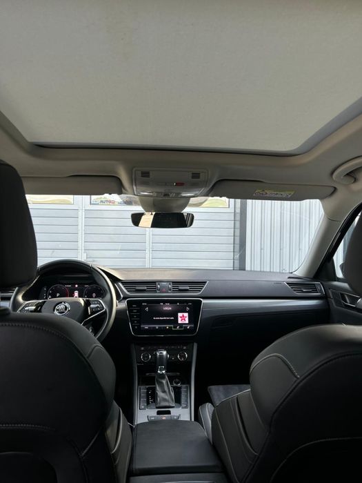 Skoda Superb Style  2.0 TDI/ 2023/105 mii km/Panoramic/Webasto Virtual Matrix