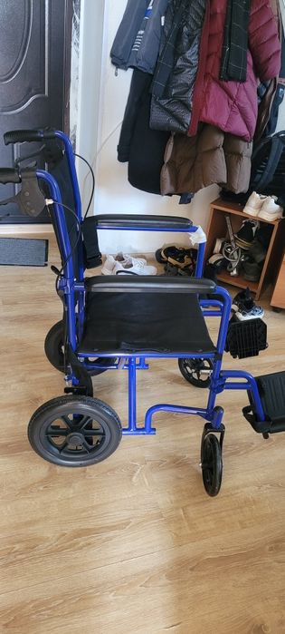 Инвалидная коляска