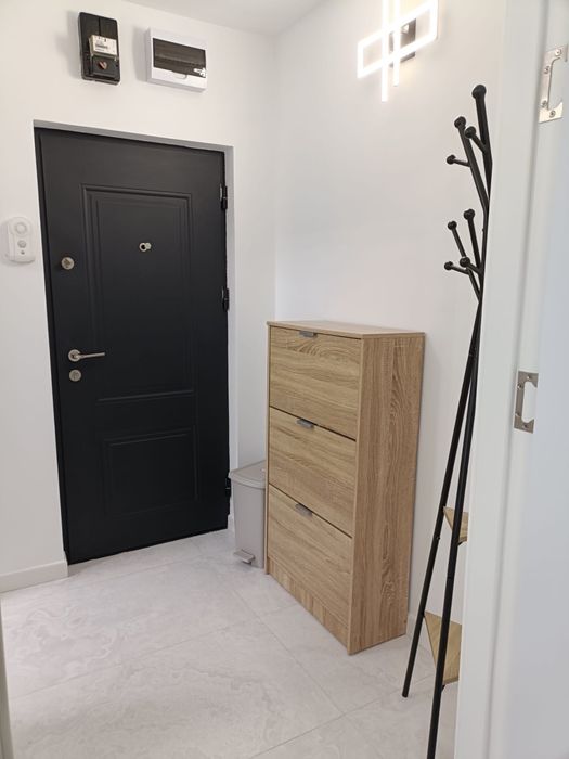 Vand apartament str aviatarilor 2 camere etajul 4
