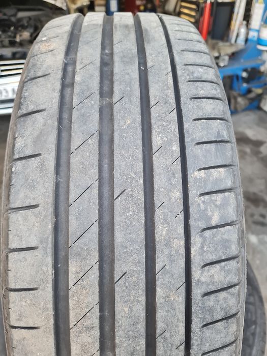 Летни гуми 225-60-18