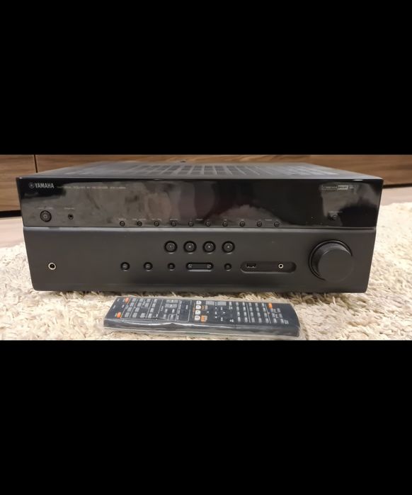 Av receiver 7ch Yamaha Rx V 685,atmos