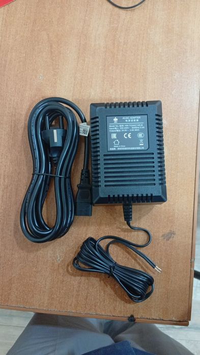 24 volt Blokpitaniyasi
