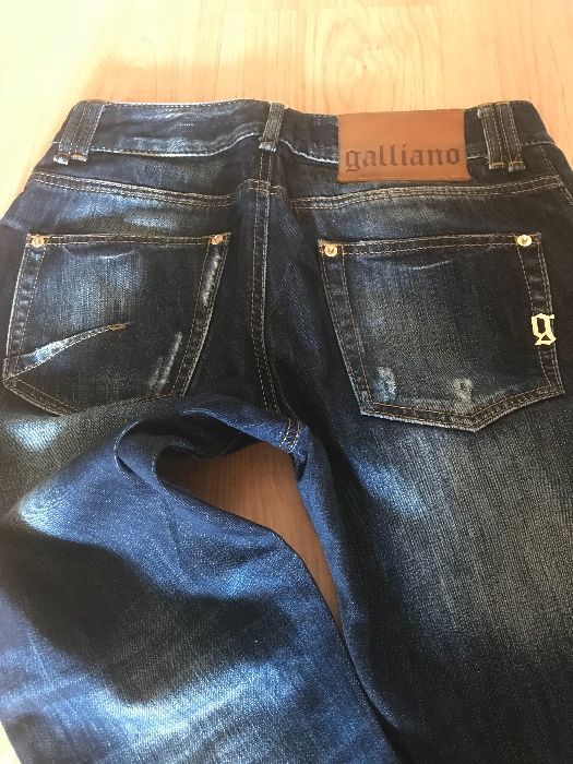 Дънки •Galliano