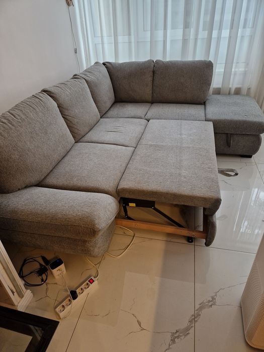 Colțar extensibil cu lada depozitare