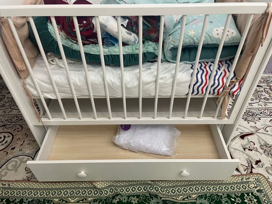 Детский манеж почти новый