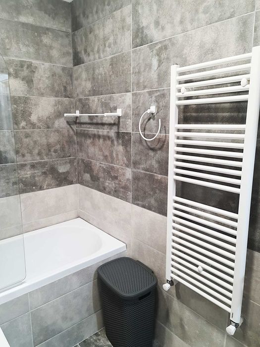 Inchiriez Apartament 2 camere Tiglina 2 -Langa Arcada