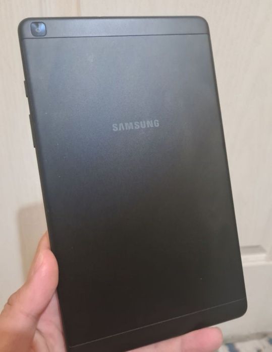 Samsung Tab8 sotiladi