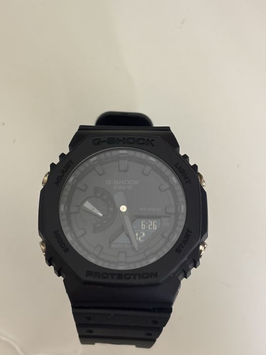 Vând ceas Casio G-Shock GA-2100