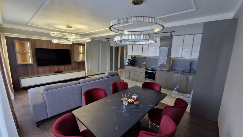 Д.И.А. Мебел- Мебели по поръчка