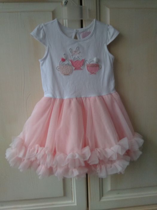 Очарователна рокличка размер 92см