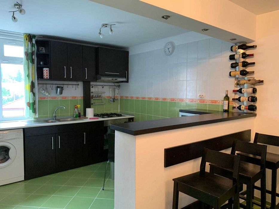 Apartament 3 camere Precista cu loc de parcare si debara etaj 4/4