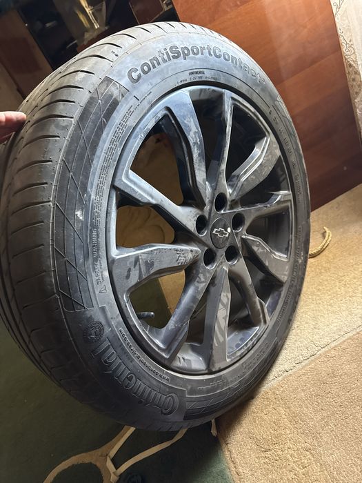 Continental 235/55/19 Santafedan exhilgan