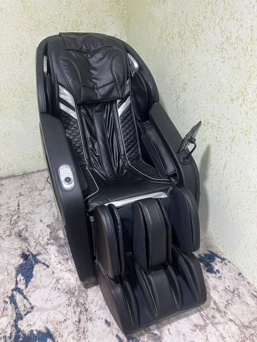 Продается массажное кресло