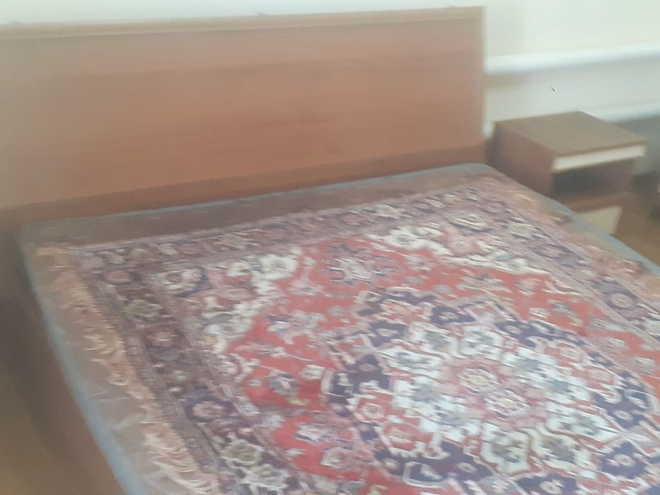 Продам спальный гарнитур