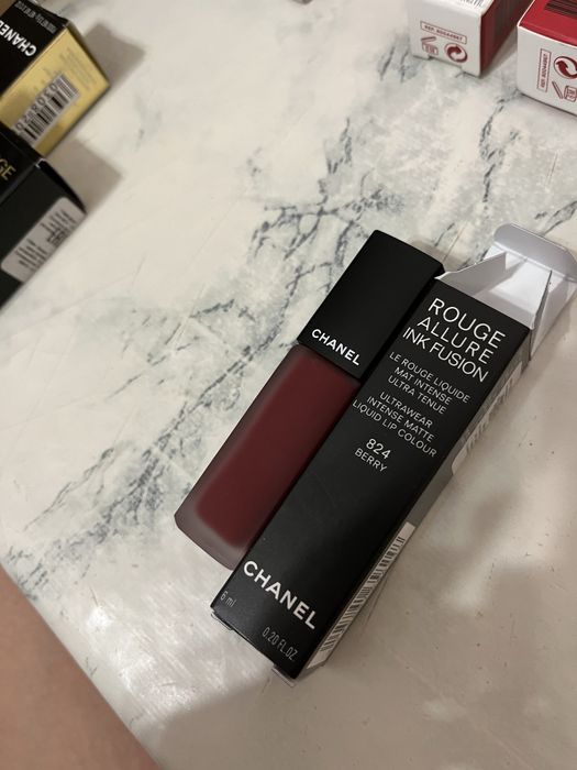 Помада Шанель оригинал