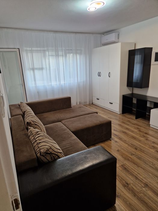 Apartament 2 camere  57 de m decomandat