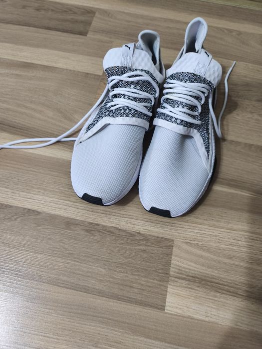 Vand Adidași Puma