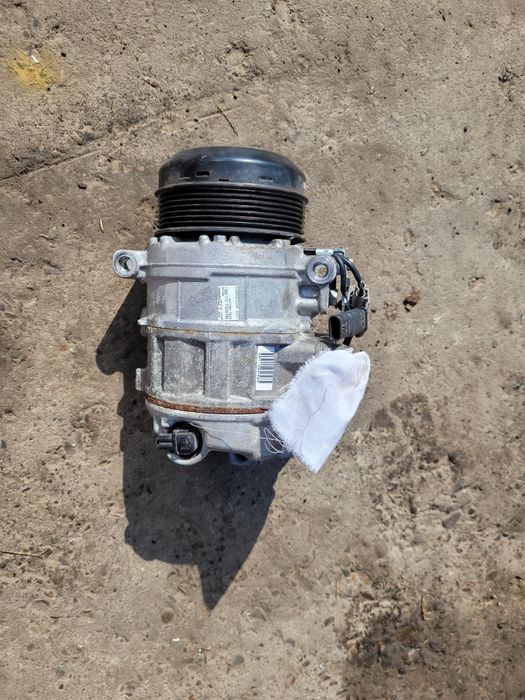 Compresor aer conditionat mercedes s class 212 anul 2015