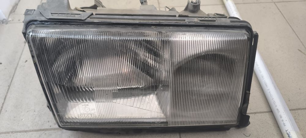 Фары Мерседес 124