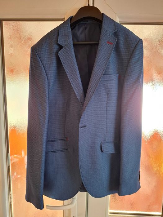 Sacouri  mărimea 48