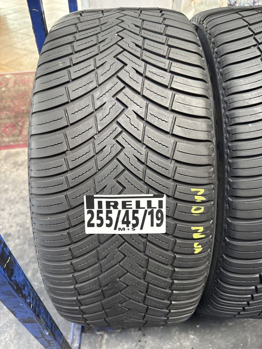 255/45/19 Pirelli M+S 2024