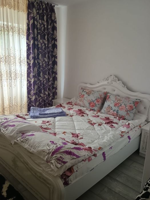 Apartament 2 camere, spațios zona Piata Centrala