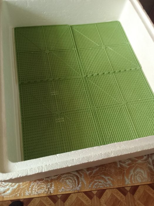 Продам инкубатор