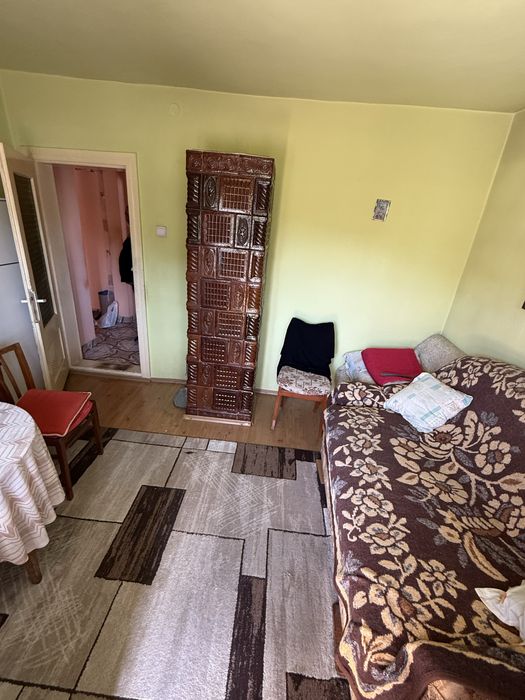 Inchiriez apartament nasaud