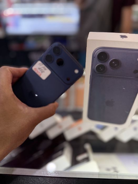 iPhone 17 pro max 256 GB