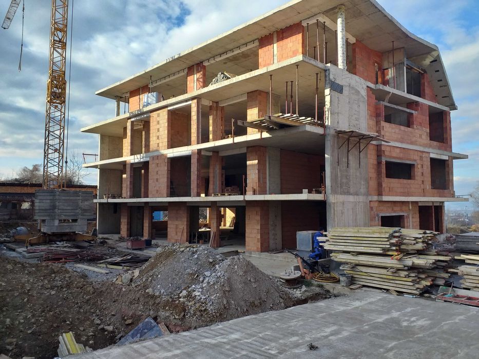 Саниране.Покриви.Хидроизолации