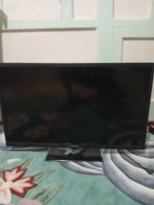 Продаётся тельвизор Samsung