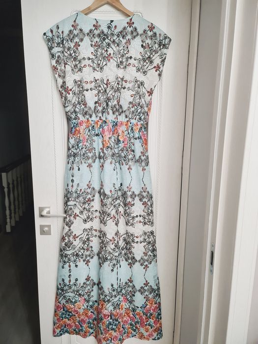 Продам женские вещи