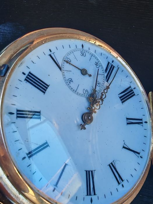 Продавам златен джобен часовник breguet